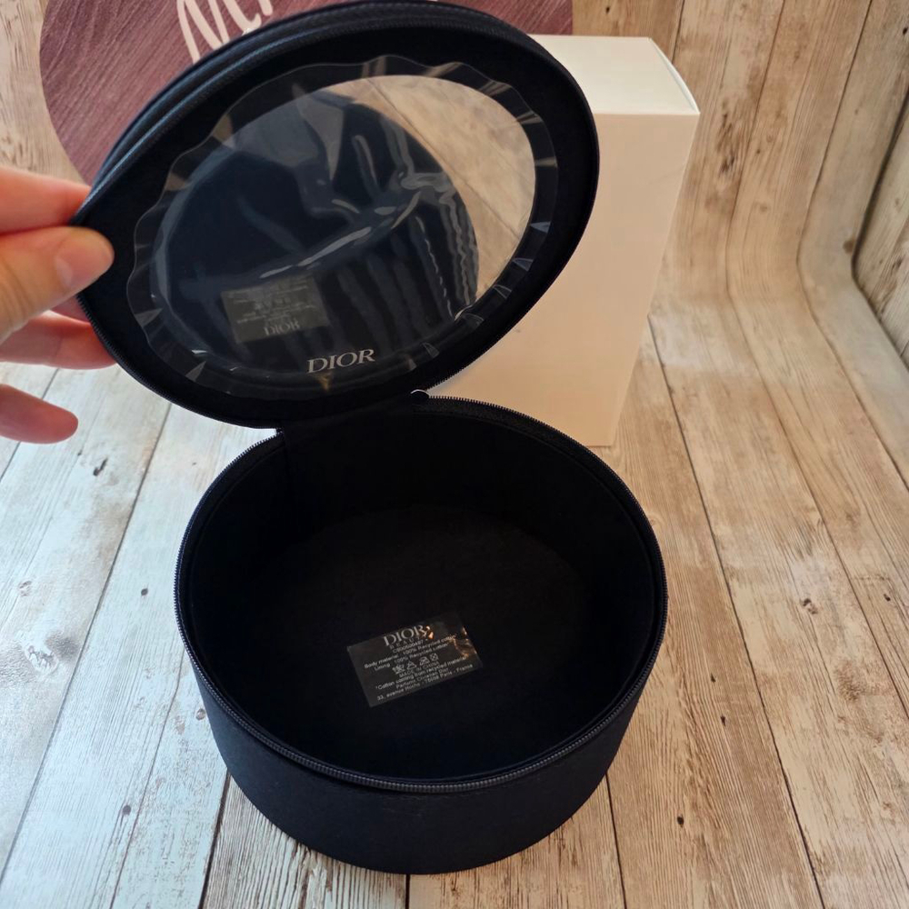 Women's Dior Navy Round Cosmetic Bag - Picture 7 of 8